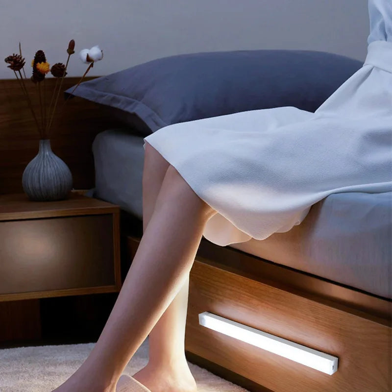 Lampe LED Sans Fil à Détecteur de Mouvement